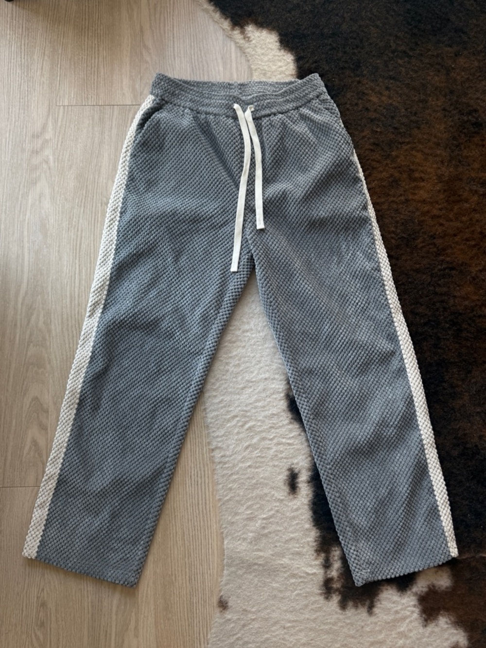 UNISEX Gray Waffle Knit Sweatpants with Side Stripe